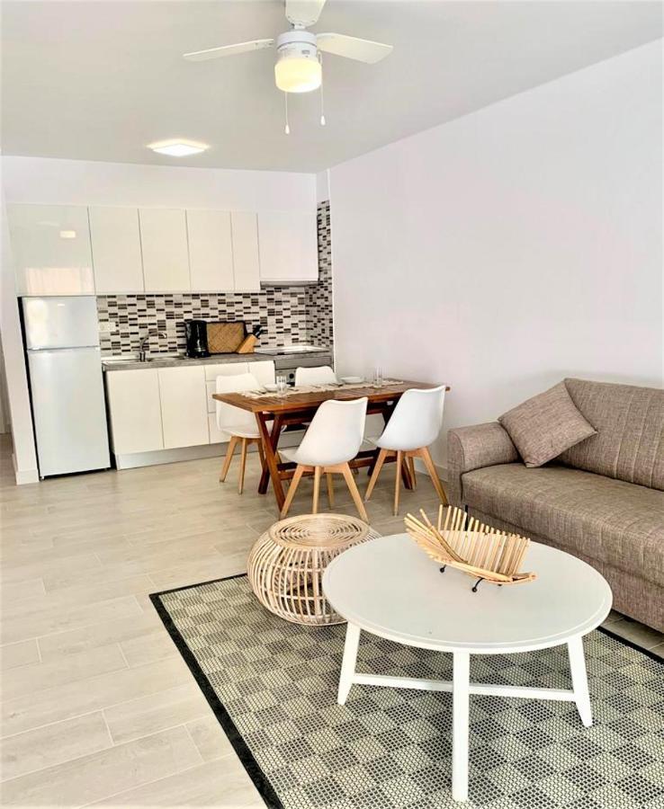 Gold Sand, Huge Terrace, Fast Wi-Fi, Sat Tv Apartment Сан Мигел де Абона Екстериор снимка